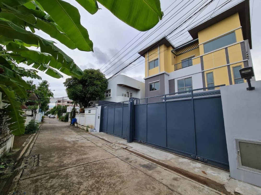 ขายบ้านลาดพร้าว เซ็นทรัลลาดพร้าว : WW25001 ขาย บ้านเดี่ยว ซอย ลาดพร้าว 1 แยก 19 #บ้านเดี่ยวใกล้เซ็นทรัลลาดพร้าว #บ้านเดี่ยวย่านลาดพร้าว