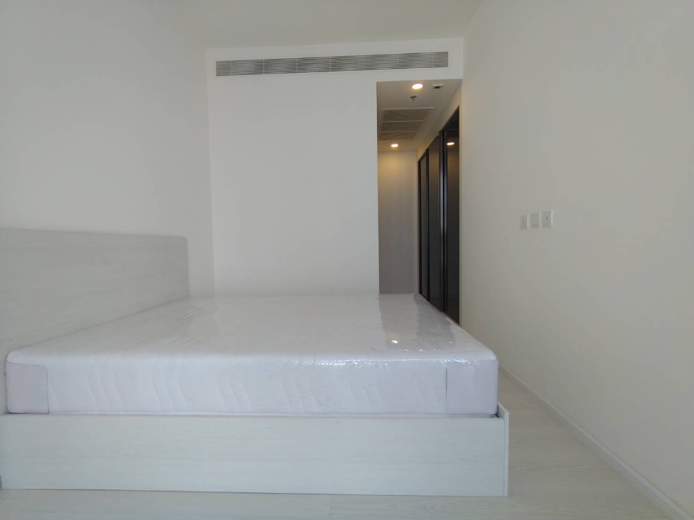 ให้เช่าคอนโดเกษตรศาสตร์ รัชโยธิน : ปล่อยเช่าห้องใหม่มือ1  ชั้น34 ขนาด 44 ตรม. คอนโด แมสซารีน รัชโยธิน ติด BTS รัชโยธิน (ห้องจริง  วิวสวยมาก )