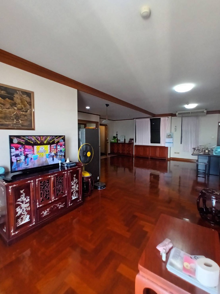 For RentCondoRattanathibet, Sanambinna : View of the Chao Phraya River, near the Purple Line, near Central Rattanathibet