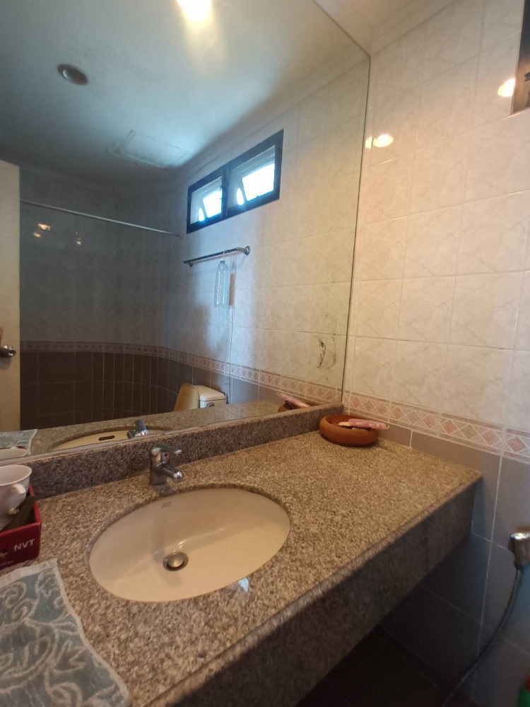 For RentCondoRattanathibet, Sanambinna : View of the Chao Phraya River, near the Purple Line, near Central Rattanathibet