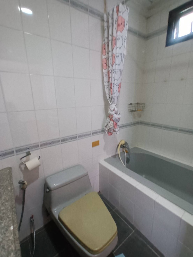 For RentCondoRattanathibet, Sanambinna : View of the Chao Phraya River, near the Purple Line, near Central Rattanathibet