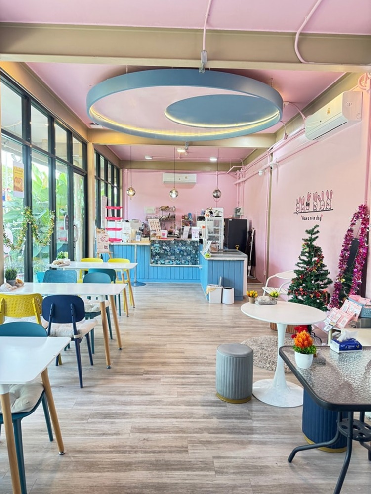 For LeaseholdRetail SpacePathum Thani,Rangsit, Thammasat : Lease the cafe in Thammasat University, Rangsit (opposite the NSTDA), the community zone has an educational institution. And other government agencies