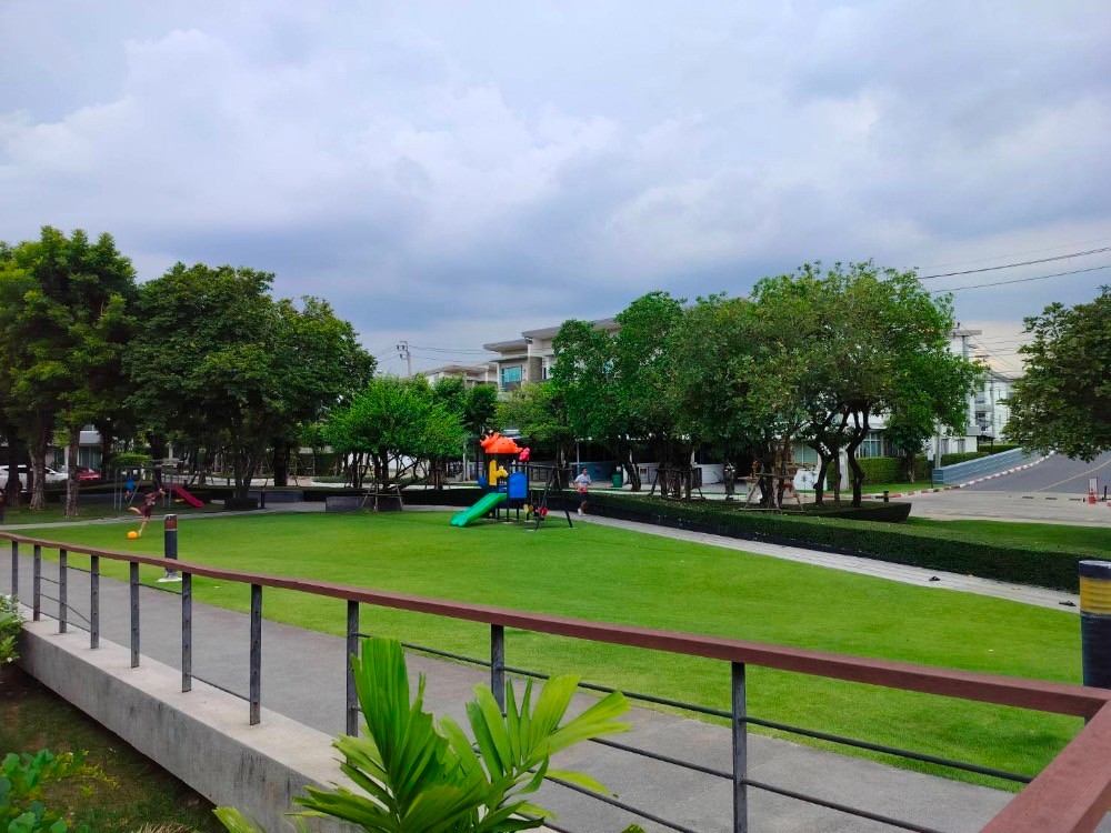 For SaleTownhomePattanakan, Srinakarin : S-THTAR101 Townhouse for sale, Town Avenue Rama 9, size 25.60 sq wa., 3 floors, usable area 165 sq m., 3 bedrooms, 3 bathrooms, 4.83 million, 064-959-8900