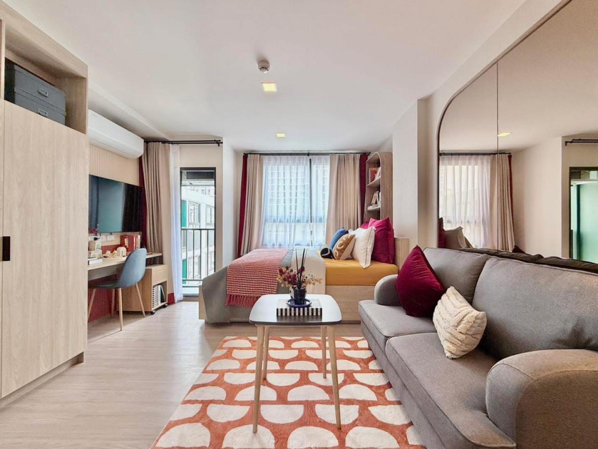 For SaleCondoSapankwai,Jatujak : 🏢 New condo size 22 sqm. Near BTS Saphan Khwai 600 meters. The Muve Pradipat - 099-3639692 (Khun Toei)