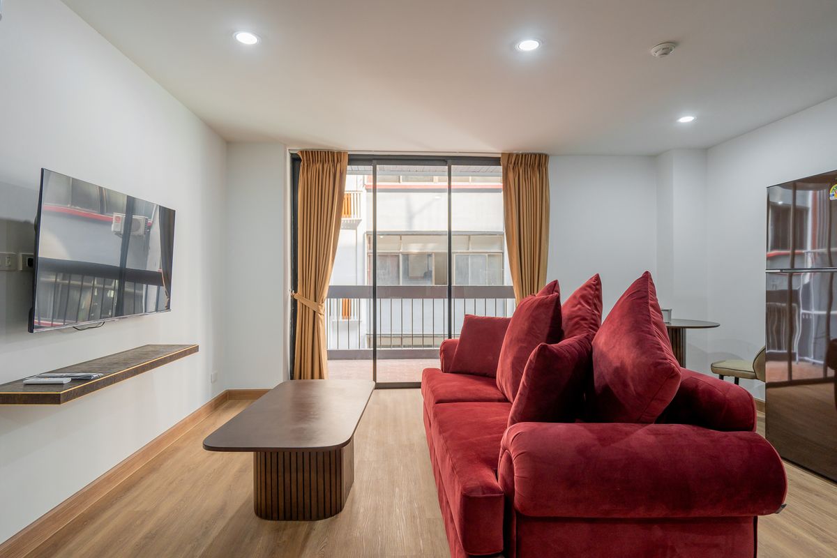 For RentCondoNana, North Nana,Sukhumvit13, Soi Nana : For Rent: 1 Bedroom 46 SQM 100M From BTS NANA Sukhumvit 6