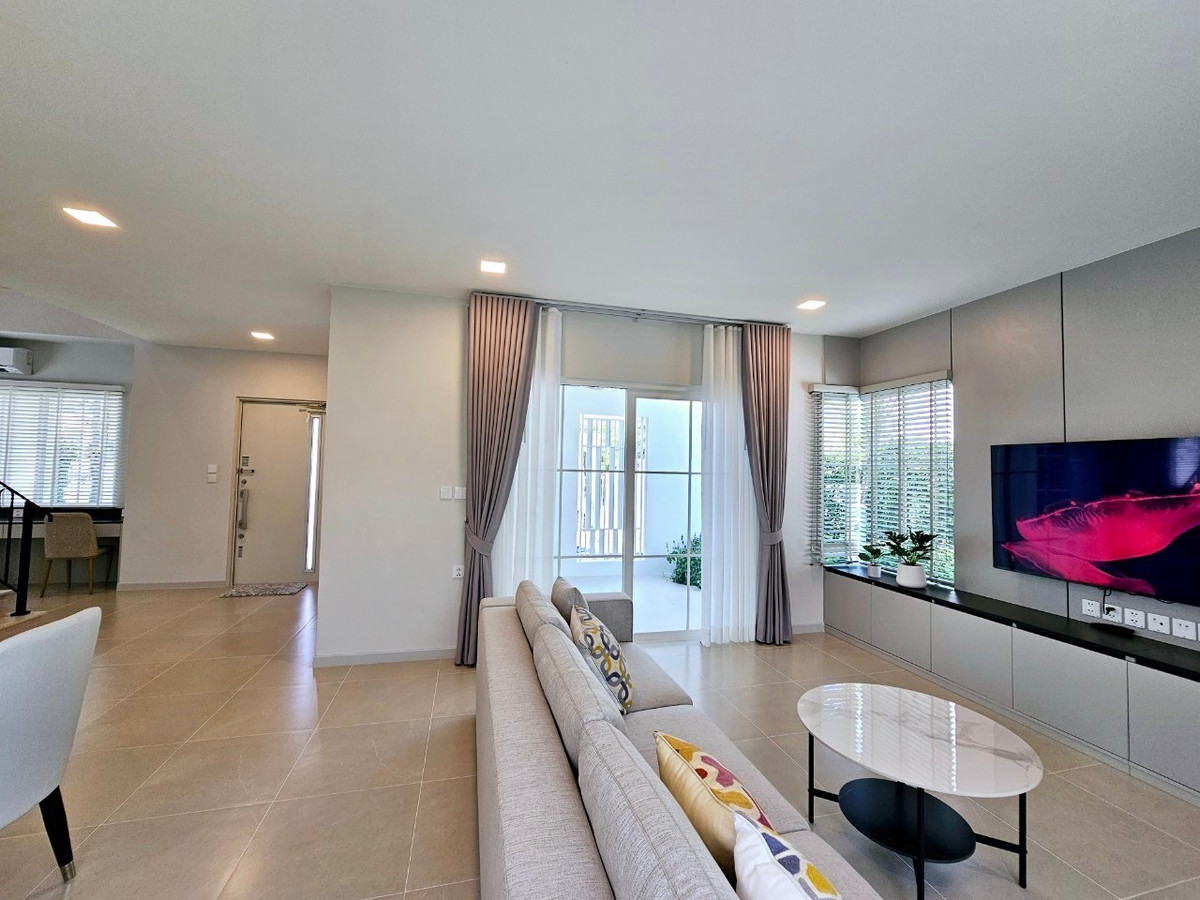 For RentHouseBangna, Bearing, Lasalle : K-6214 Urgent rent! Chaiyapruek Bangna, Km. 15, near Mega Bangna behind the corner