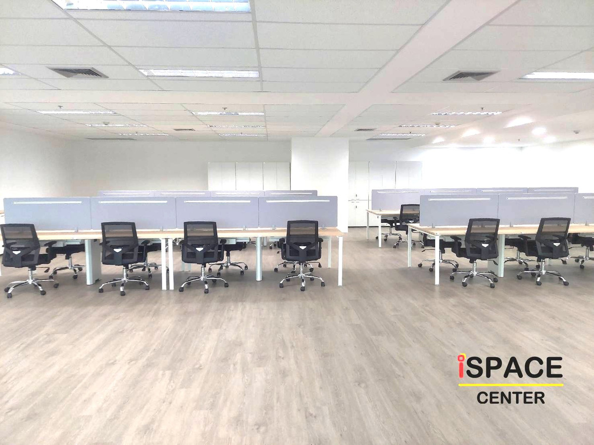 For RentOfficeRatchadapisek, Huaikwang, Suttisan : Office for rent near MRT Cultural Center Already decorated with 120-800 sqm. There is a fir to work. Grade A Office is the most modern office in the heart of Ratchada. Answer all business needs Comfortable
