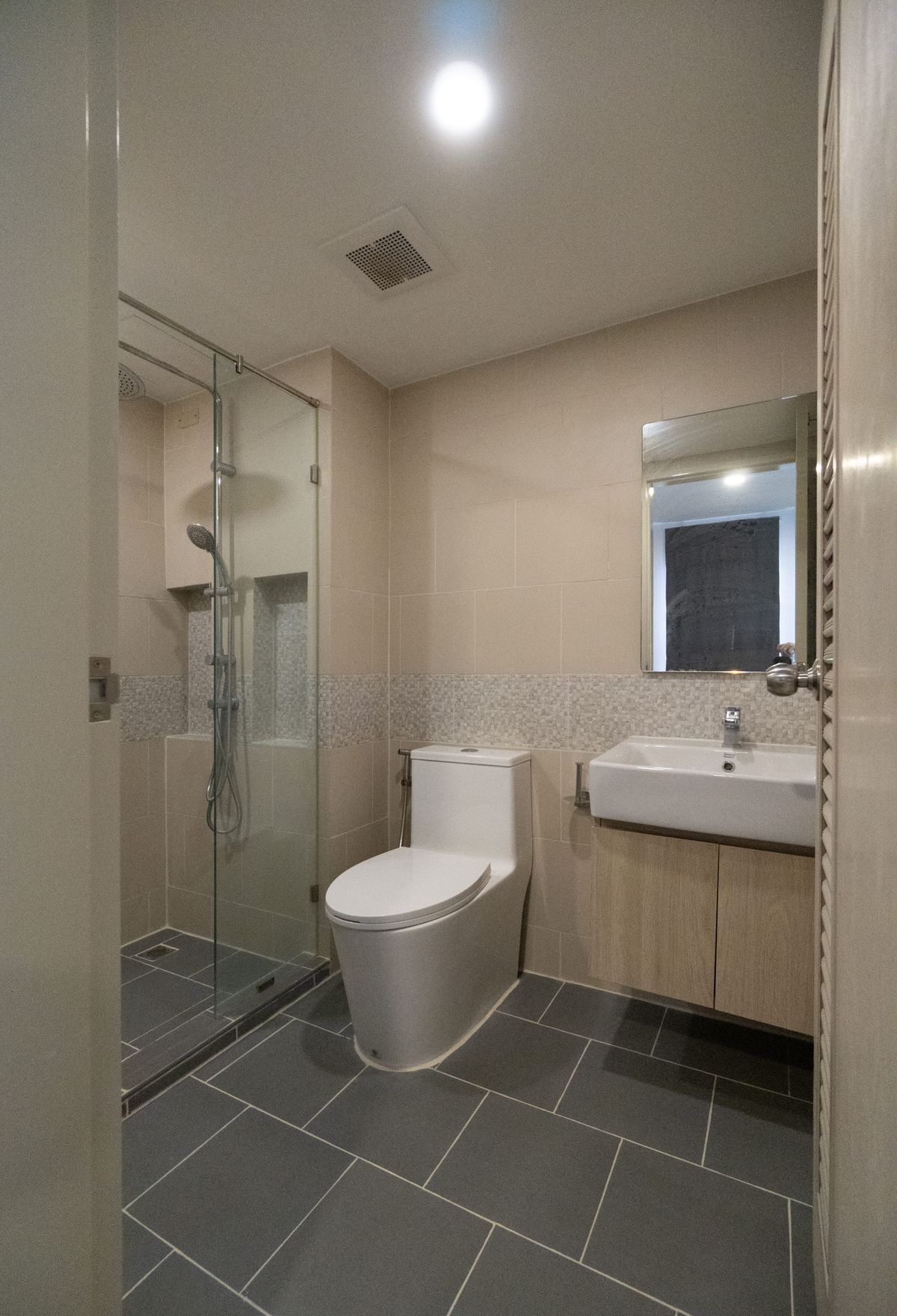 ขายคอนโดปิ่นเกล้า จรัญสนิทวงศ์ : ชีวาทัย ฮอลล์มาร์ค จรัญฯ 13