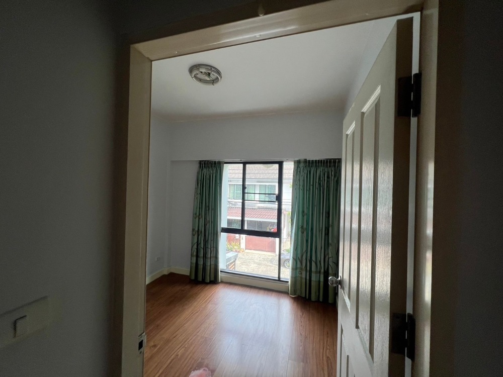 ขายทาวน์โฮมมีนบุรี-ร่มเกล้า : เดอะ วิลล่า รามคำแหง - สุวรรณภูมิ / 3 ห้องนอน (ขายพร้อมผู้เช่า), The Villa Ramkhamhaeng - Suvarnabhumi / 3 Bedrooms (SALE WITH TENANT) AA290