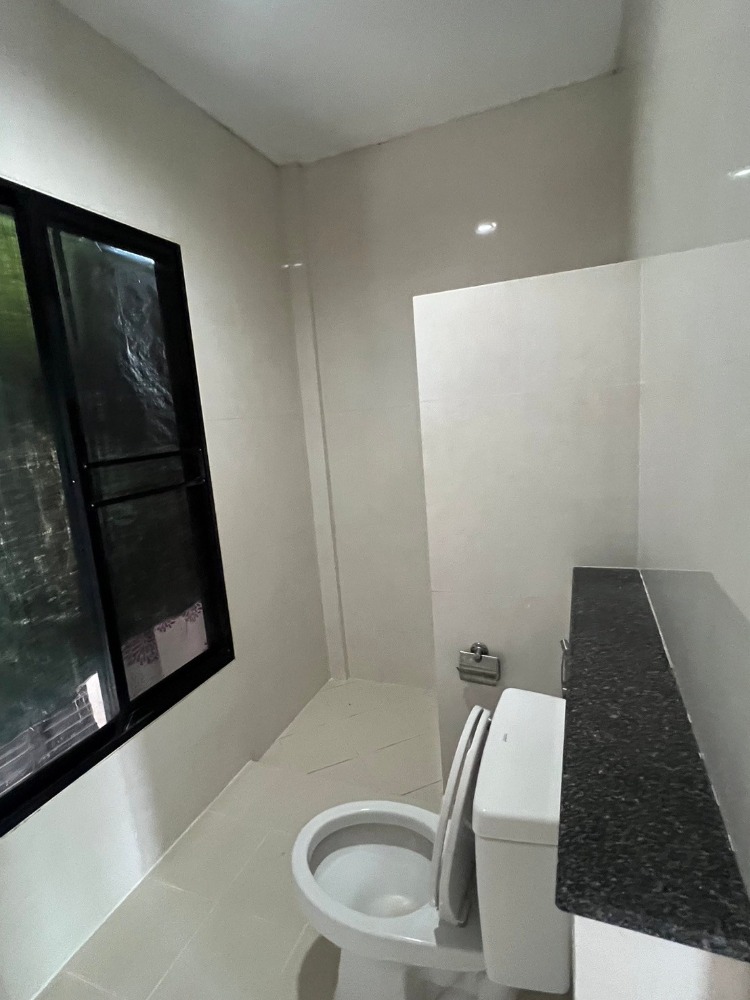 ขายทาวน์โฮมมีนบุรี-ร่มเกล้า : เดอะ วิลล่า รามคำแหง - สุวรรณภูมิ / 3 ห้องนอน (ขายพร้อมผู้เช่า), The Villa Ramkhamhaeng - Suvarnabhumi / 3 Bedrooms (SALE WITH TENANT) AA290