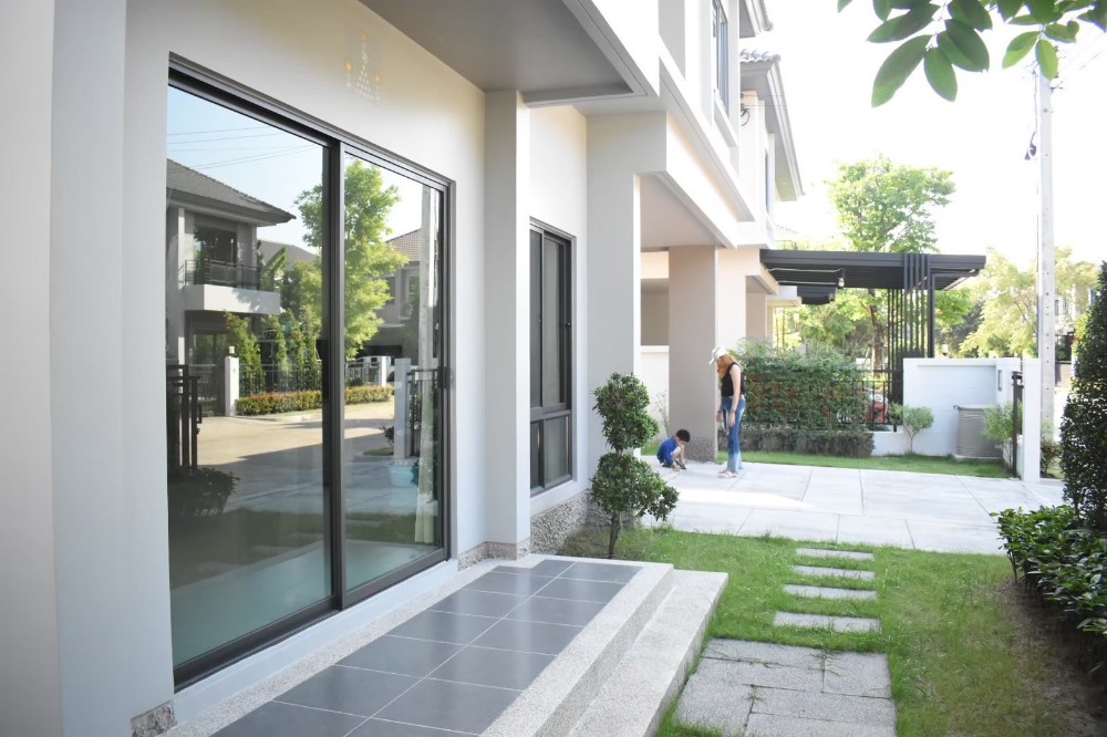 ขายบ้านลาดกระบัง สุวรรณภูมิ : BEST DEAL 🔥 ไลฟ์ บางกอก บูเลอวาร์ด วงแหวน - พระราม 9 / 3 ห้องนอน (ขาย), Life Bangkok Boulevard Wongwaen - Rama 9 / 3 Bedrooms (FOR SALE) AA294