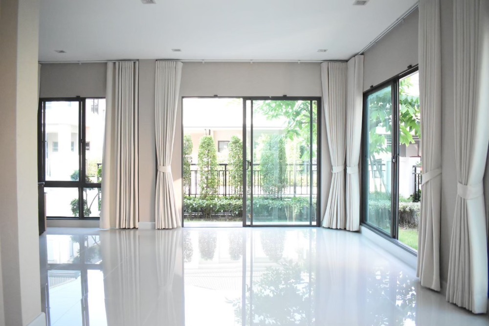 ขายบ้านลาดกระบัง สุวรรณภูมิ : BEST DEAL 🔥 ไลฟ์ บางกอก บูเลอวาร์ด วงแหวน - พระราม 9 / 3 ห้องนอน (ขาย), Life Bangkok Boulevard Wongwaen - Rama 9 / 3 Bedrooms (FOR SALE) AA294