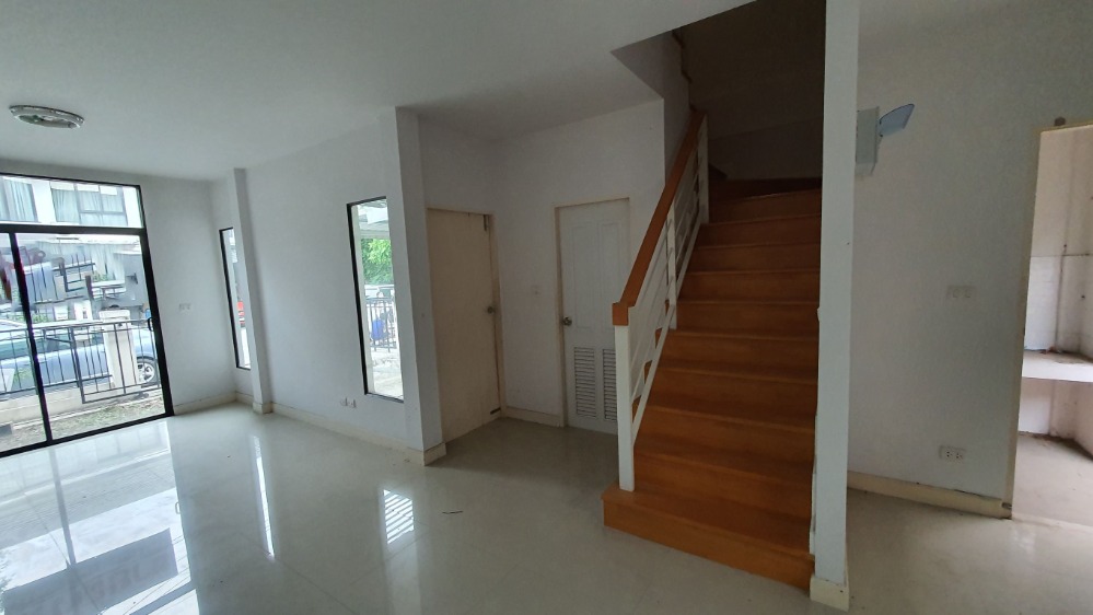 ขายทาวน์โฮมมีนบุรี-ร่มเกล้า : เดอะ วิลล่า รามคำแหง - สุวรรณภูมิ / 3 ห้องนอน (ขาย), The Villa Ramkhamhaeng - Suvarnabhumi / 3 Bedrooms (SALE) AA296