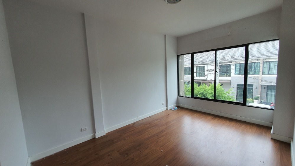 ขายทาวน์โฮมมีนบุรี-ร่มเกล้า : เดอะ วิลล่า รามคำแหง - สุวรรณภูมิ / 3 ห้องนอน (ขาย), The Villa Ramkhamhaeng - Suvarnabhumi / 3 Bedrooms (SALE) AA296