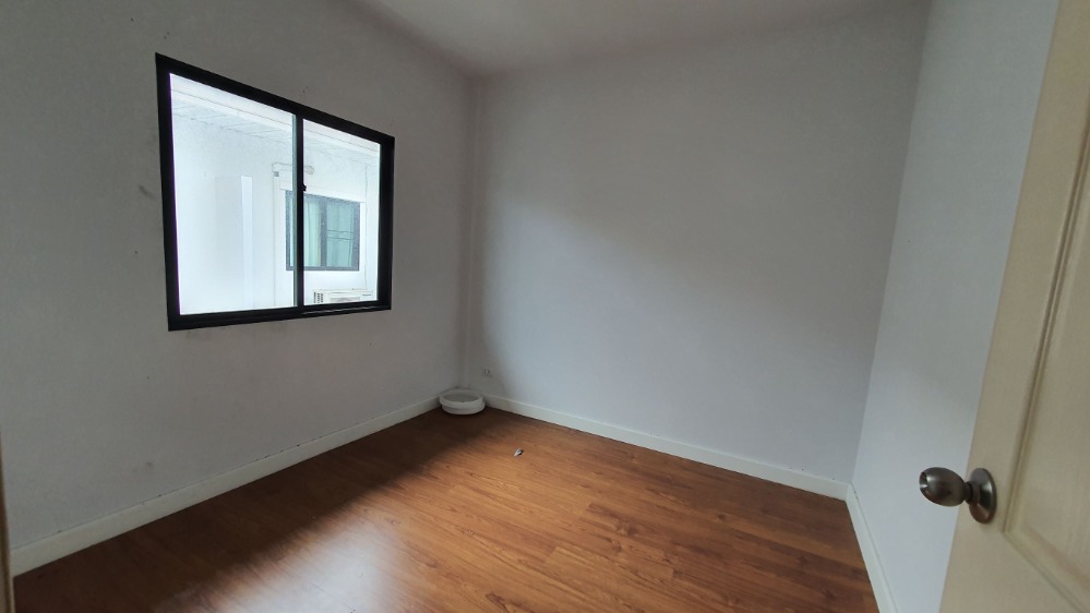 ขายทาวน์โฮมมีนบุรี-ร่มเกล้า : เดอะ วิลล่า รามคำแหง - สุวรรณภูมิ / 3 ห้องนอน (ขาย), The Villa Ramkhamhaeng - Suvarnabhumi / 3 Bedrooms (SALE) AA296