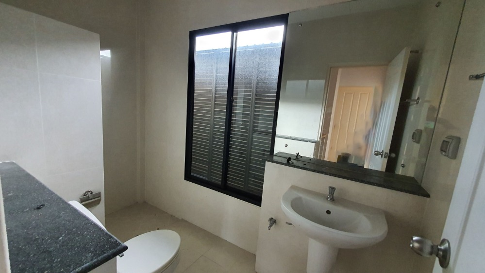 ขายทาวน์โฮมมีนบุรี-ร่มเกล้า : เดอะ วิลล่า รามคำแหง - สุวรรณภูมิ / 3 ห้องนอน (ขาย), The Villa Ramkhamhaeng - Suvarnabhumi / 3 Bedrooms (SALE) AA296