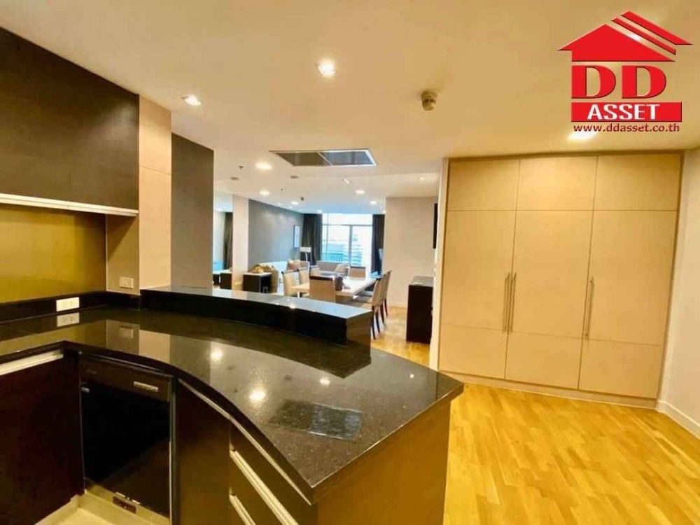 For SaleCondoSathorn, Narathiwat : For Sale / For Rent Condo Urbana Sathorn Erbana Sathorn Code: C8293