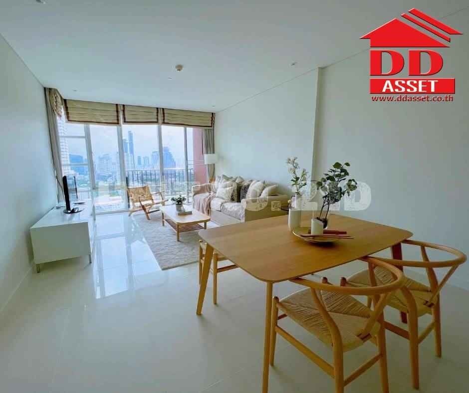 For RentCondoSukhumvit, Asoke, Thonglor : For Rent Fullerton Sukhumvit Near BTS EKKAMAI Code: C8294