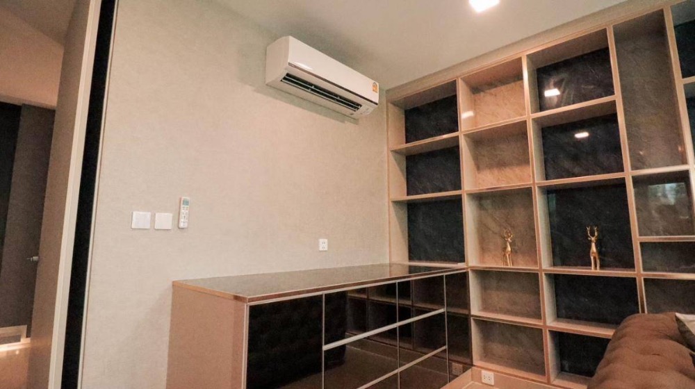 ขายบ้านพัฒนาการ ศรีนครินทร์ : ให้เช่า/ขาย บ้านหรู 3ชั้น มีลิฟท์ โครงการ วีเว่ กรุงเทพกรีฑา