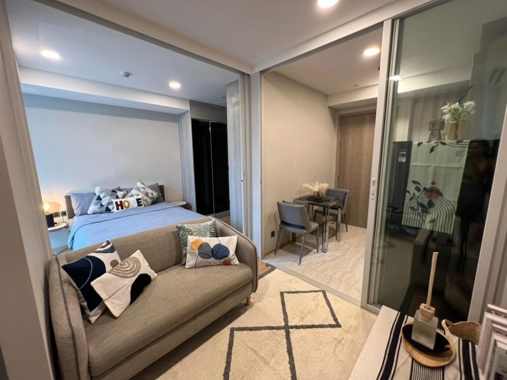 ให้เช่าคอนโดสุขุมวิท อโศก ทองหล่อ : ให้เช่าคอนโด Chewathai Residence Thonglor  1ห้องนอน ห้องสวย เฟอร์ครบ