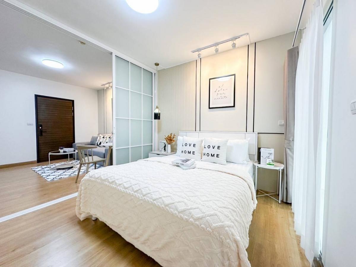 For SaleCondoRama9, Petchburi, RCA : 🚆 Can walk to MRT Rama 9! ✨️ Luxury condo in the heart of Asoke-Ratchada Completely cheaper than the central rental! 👉👉 Supalai Park Asoke-Ratchada (𝐒𝐮𝐩𝐚𝐥𝐚𝐢 𝐏𝐚𝐫𝐤 𝐀𝐬𝐨𝐤𝐞 𝐀𝐬𝐨𝐤𝐞-𝐑𝐚𝐭𝐜𝐡𝐚𝐝𝐚) 🌳