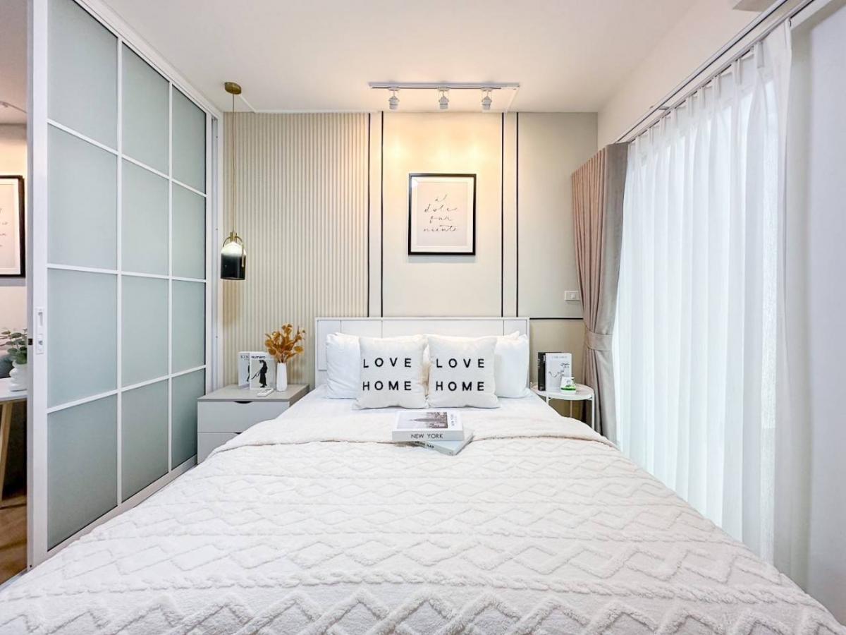 For SaleCondoRama9, Petchburi, RCA : 🚆 Can walk to MRT Rama 9! ✨️ Luxury condo in the heart of Asoke-Ratchada Completely cheaper than the central rental! 👉👉 Supalai Park Asoke-Ratchada (𝐒𝐮𝐩𝐚𝐥𝐚𝐢 𝐏𝐚𝐫𝐤 𝐀𝐬𝐨𝐤𝐞 𝐀𝐬𝐨𝐤𝐞-𝐑𝐚𝐭𝐜𝐡𝐚𝐝𝐚) 🌳