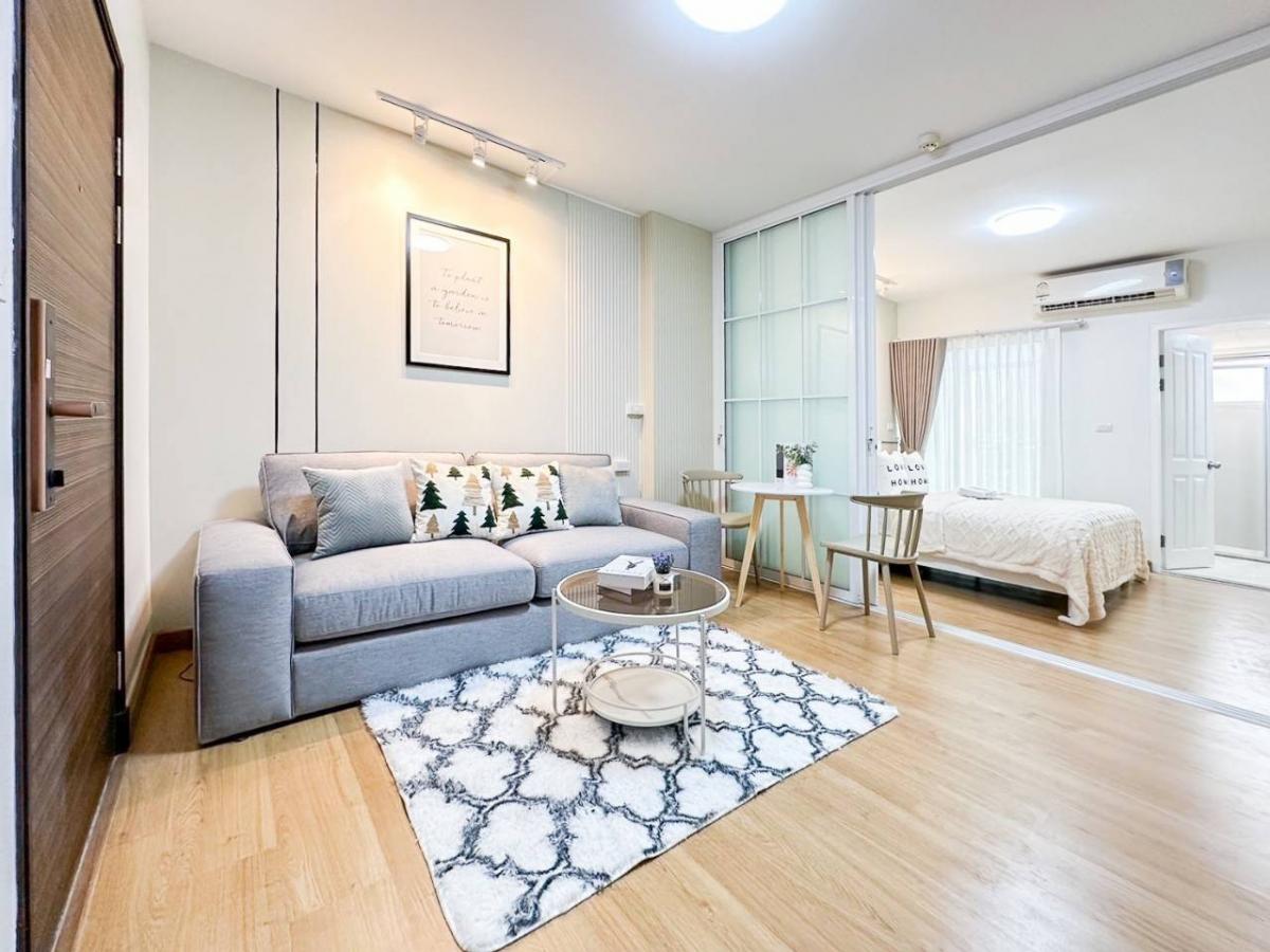 For SaleCondoRama9, Petchburi, RCA : 🚆 Can walk to MRT Rama 9! ✨️ Luxury condo in the heart of Asoke-Ratchada Completely cheaper than the central rental! 👉👉 Supalai Park Asoke-Ratchada (𝐒𝐮𝐩𝐚𝐥𝐚𝐢 𝐏𝐚𝐫𝐤 𝐀𝐬𝐨𝐤𝐞 𝐀𝐬𝐨𝐤𝐞-𝐑𝐚𝐭𝐜𝐡𝐚𝐝𝐚) 🌳