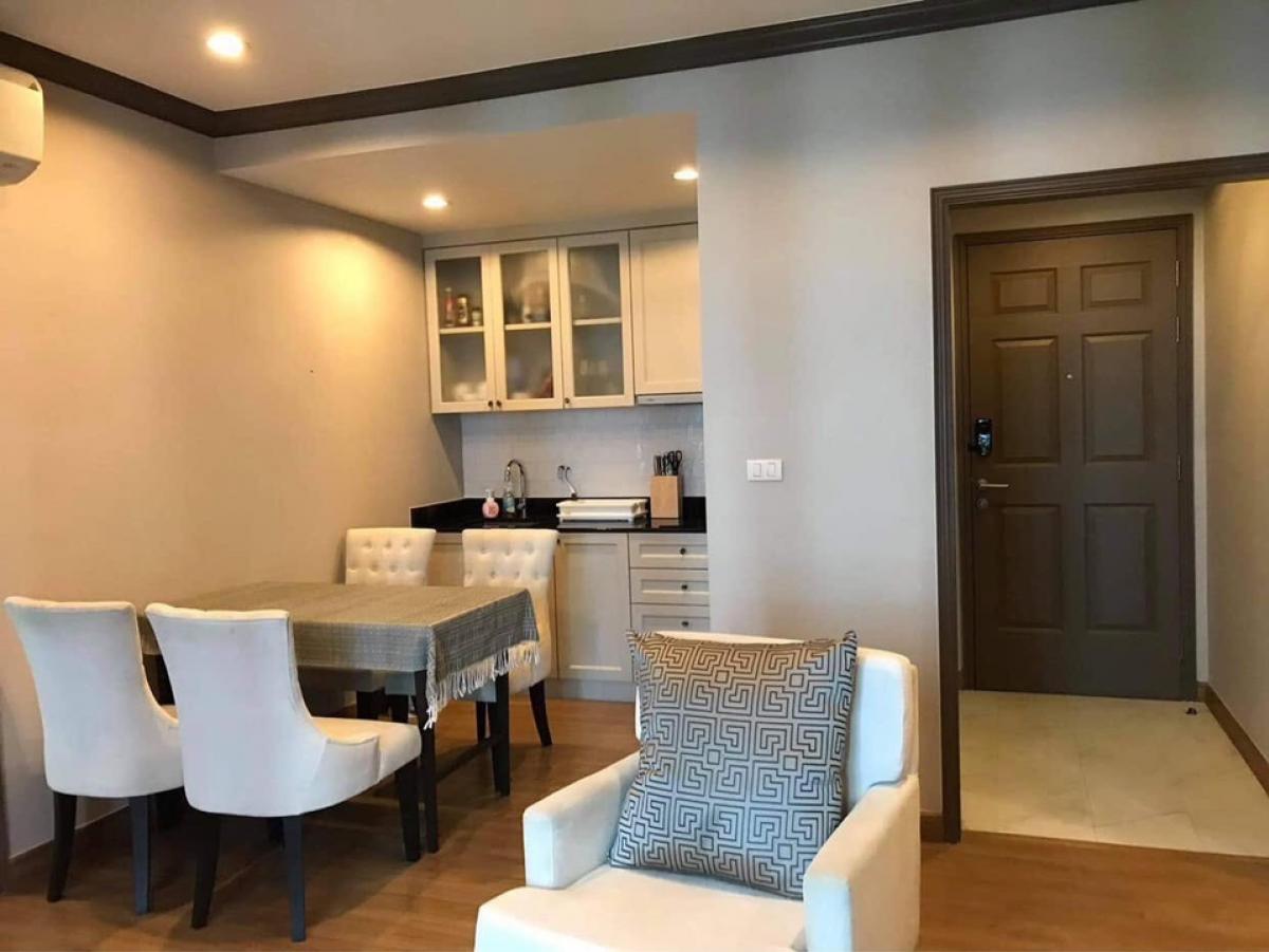 For RentCondoSiam Paragon ,Chulalongkorn,Samyan : Rent The Reserve Kasemsan3 (2Bad2Bath 70 sqm.) Beautiful room, new condition, only 54,000 baht view, Tel.0806265693 Khun Bam