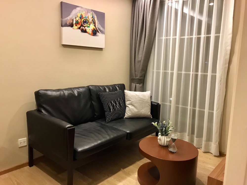 For SaleCondoSukhumvit, Asoke, Thonglor : Maestro 39 / Pet-Friendly. Beautiful room south. Phrom Phong-Thonglor location Bargain price / 1 bedtime 35 sq.m. Call 0937890899
