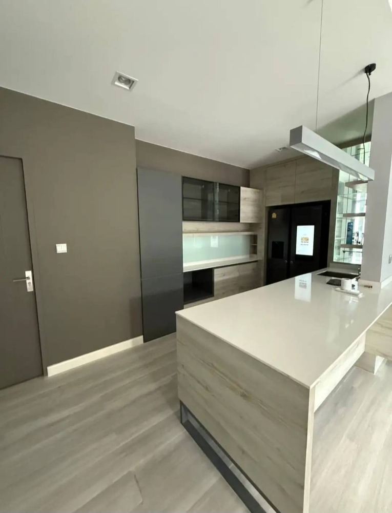 ให้เช่าบ้านนนทบุรี บางใหญ่ บางบัวทอง : ให้เช่าบ้านเดี่ยว 2 ชั้น แปลงมุม ที่ มัณฑนา เวสต์เกต 4 ห้องนอน เฟอร์นิเจอร์ครบ ตกแต่งทั้งหลัง ใกล้เซนทรัลเวสต์เกต พร้อมเข้าอยู่