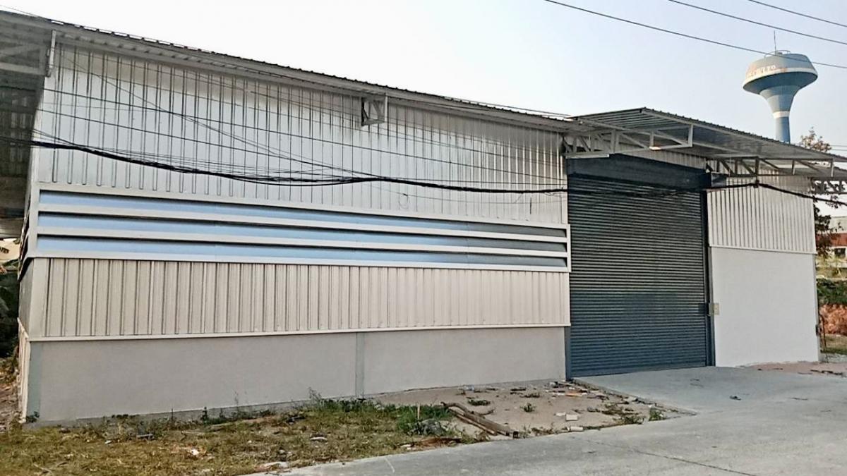 For RentWarehouseChachoengsao : Premium Bangna frontage road warehouse for rent