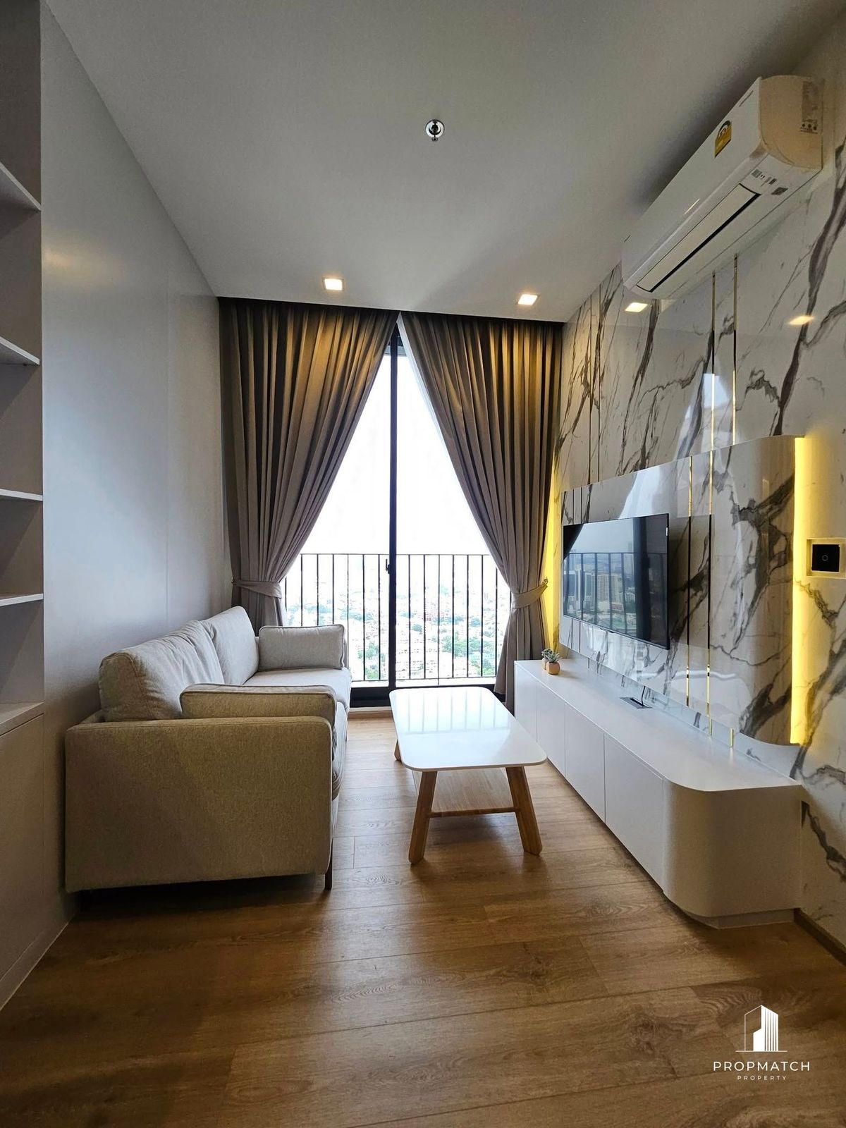 ให้เช่าคอนโดอารีย์ อนุสาวรีย์ : ✨Flash Deal✨ Noble Around Ari (1Bed 1Bath 34.80SQM.) แต่งครบพร้อมอยู่ !! เพียง 33,000 บาทต่อเดือน Tel.0981315848 @propmatch