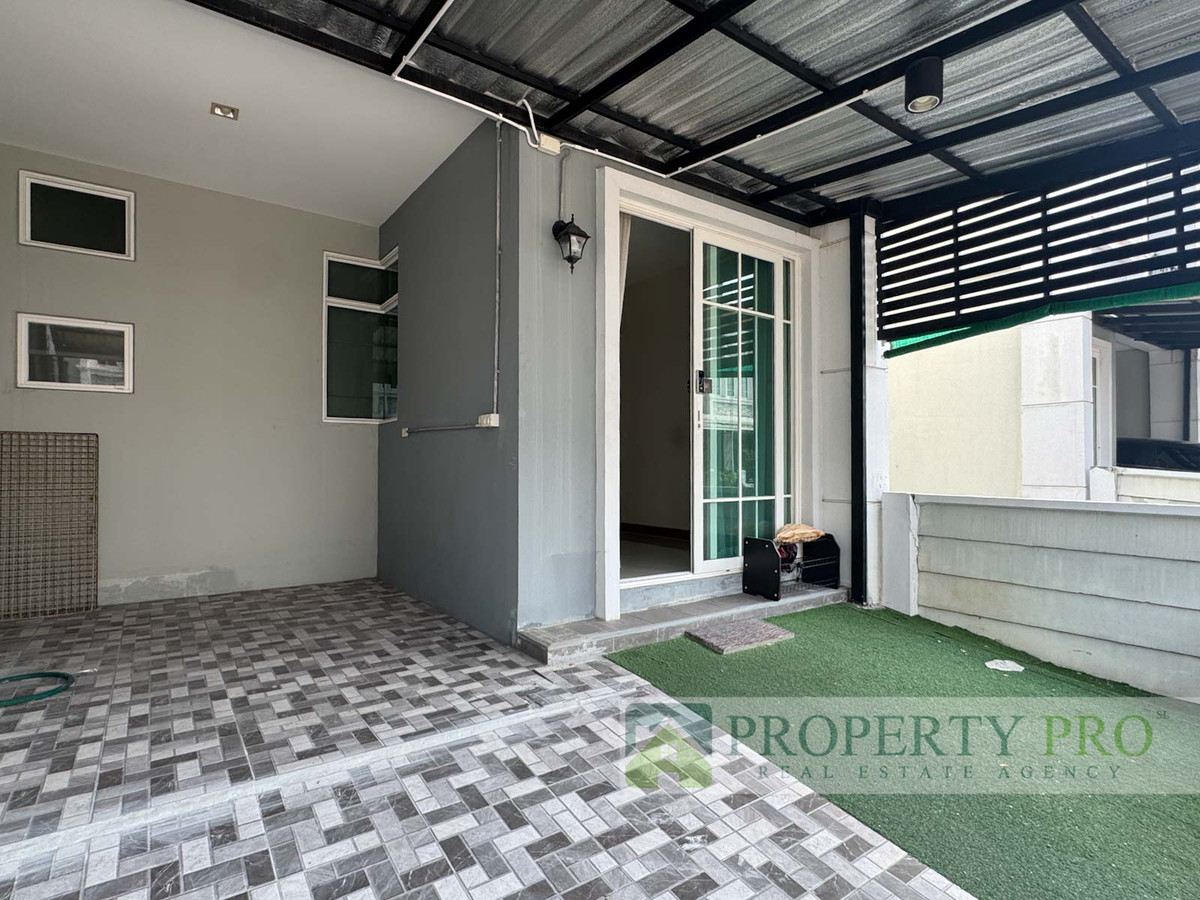 ขายทาวน์โฮมเกษตร นวมินทร์ ลาดปลาเค้า : ขาย Golden Town 3 ลาดพร้าว เกษตรนวมินทร์ ทาวน์โฮม 2 ชั้น ขนาด 17 ตรว 150 ตรม 3 นอน 2 น้ำ หลังริม ใกล้นวมินทร์ นวลจันทร์ โพธิ์แก้ว กาญจนาภิเษก ทางด่วน : SL25S-003