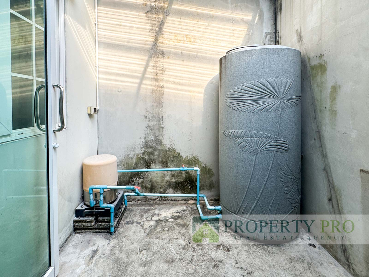 ขายทาวน์โฮมเกษตร นวมินทร์ ลาดปลาเค้า : ขาย Golden Town 3 ลาดพร้าว เกษตรนวมินทร์ ทาวน์โฮม 2 ชั้น ขนาด 17 ตรว 150 ตรม 3 นอน 2 น้ำ หลังริม ใกล้นวมินทร์ นวลจันทร์ โพธิ์แก้ว กาญจนาภิเษก ทางด่วน : SL25S-003