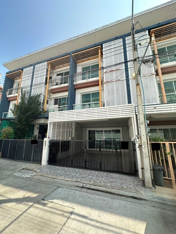 For RentTownhomeVipawadee, Don Mueang, Lak Si : 19.9 Sq. 3 bedrooms, 3 water, 3 -story townhome, Chuan Chuen Modus Vibhavadi