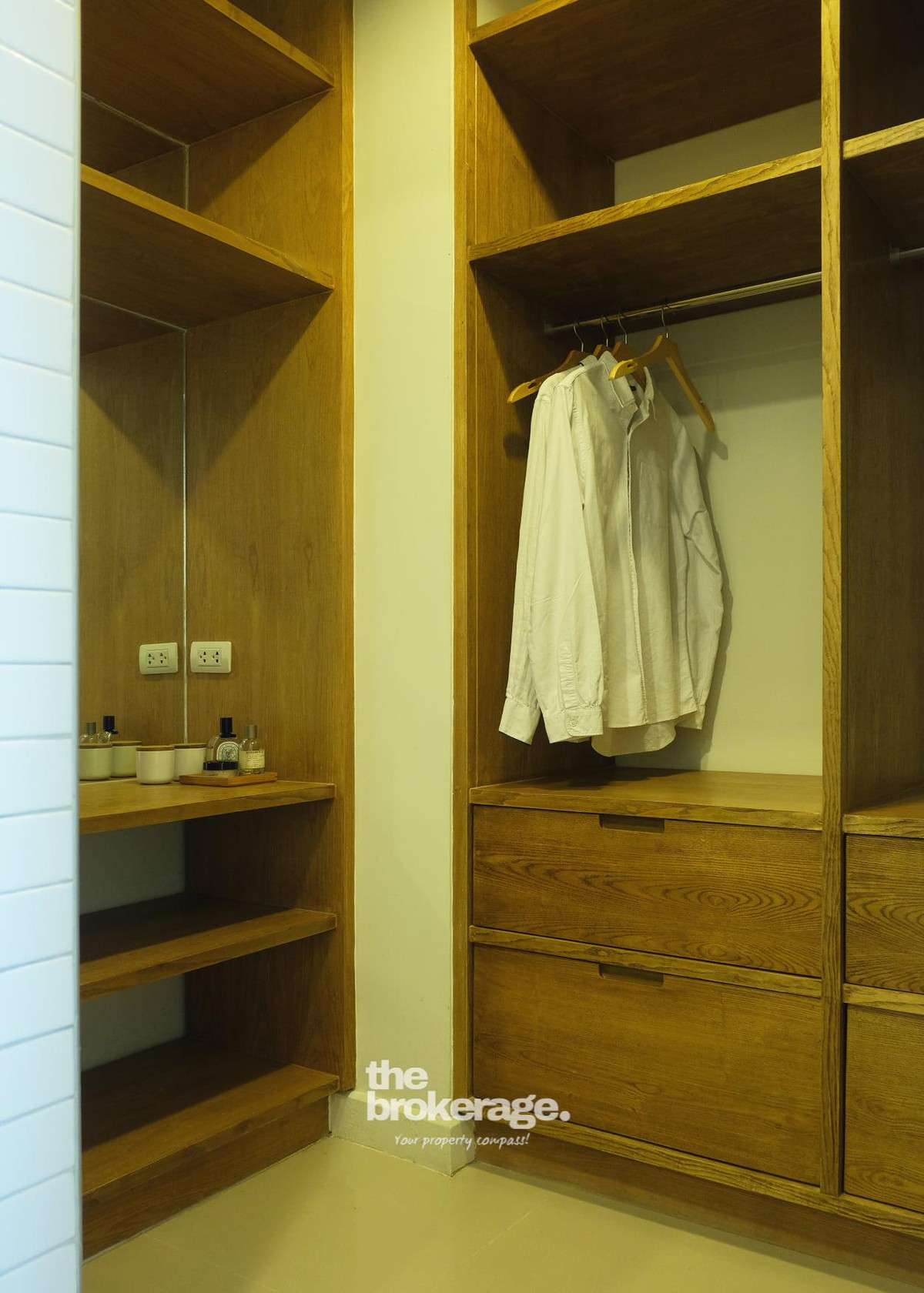 ให้เช่าคอนโดลาดพร้าว เซ็นทรัลลาดพร้าว :  Line : @thebrokerage  ไอดีโอ ลาดพร้าว 5  1 ห้องนอน 1 ห้องน้ำ 33 ตรม. 13,000 บาท 