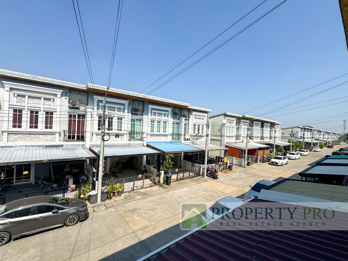 ขายทาวน์โฮมเกษตร นวมินทร์ ลาดปลาเค้า : ขาย Golden Town 3 ลาดพร้าว เกษตรนวมินทร์ ทาวน์โฮม 2 ชั้น ขนาด 17 ตรว 150 ตรม 3 นอน 2 น้ำ หลังริม ใกล้นวมินทร์ นวลจันทร์ โพธิ์แก้ว กาญจนาภิเษก ทางด่วน : SL25S-003