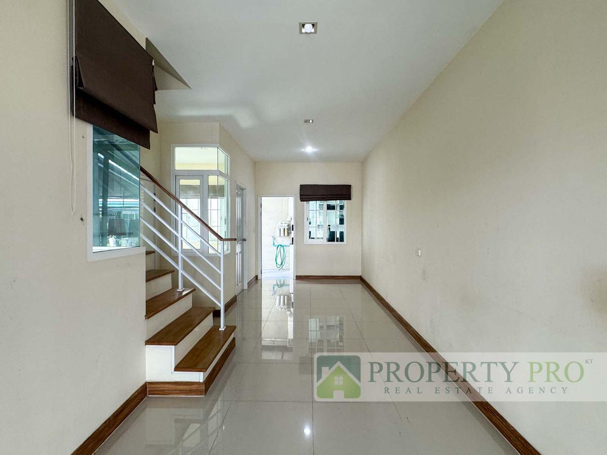 ขายทาวน์โฮมเกษตร นวมินทร์ ลาดปลาเค้า : ขาย Golden Town 3 ลาดพร้าว เกษตรนวมินทร์ ทาวน์โฮม 2 ชั้น ขนาด 17 ตรว 150 ตรม 3 นอน 2 น้ำ หลังริม ใกล้นวมินทร์ นวลจันทร์ โพธิ์แก้ว กาญจนาภิเษก ทางด่วน : SL25S-003