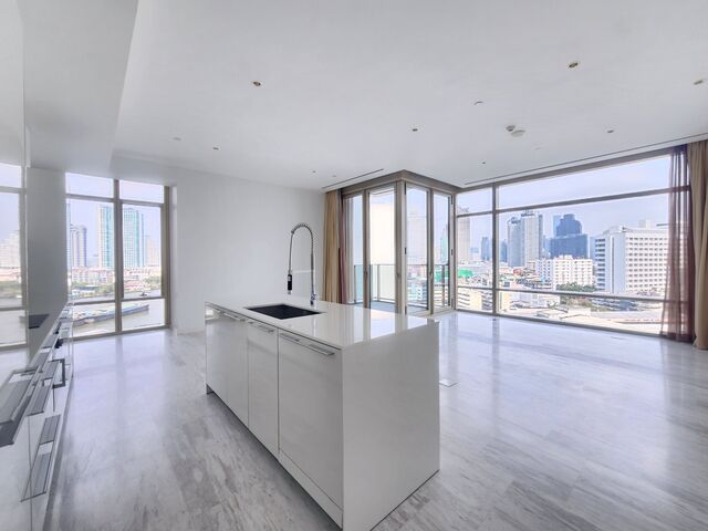 ให้เช่าคอนโดสาทร นราธิวาส : Live in Luxury: Two-Bedroom Unit for Rent & Sale at Four Seasons Private Residences