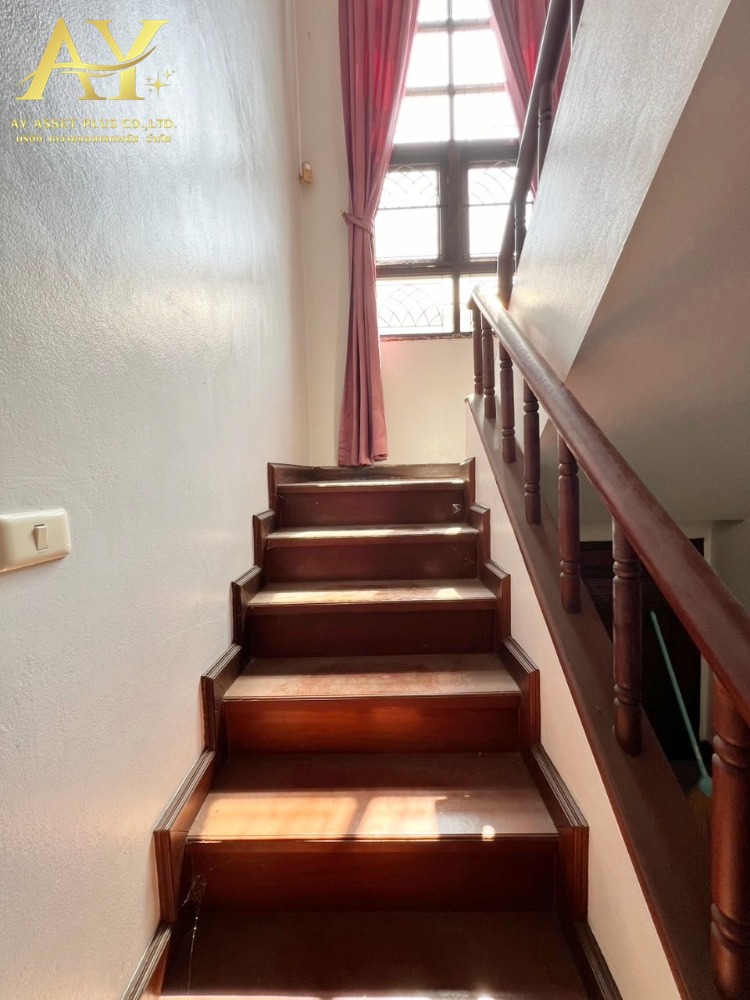 ขายบ้านลาดกระบัง สุวรรณภูมิ : ขายด่วน บ้านเดี่ยว2ชั้น เนื้อที่90ตรว. ซอยทุ่งเศรษฐี 39 รามคำแหง2  แขวงดอกไม้ เขตประเวศ เพียง6.75MB.!!