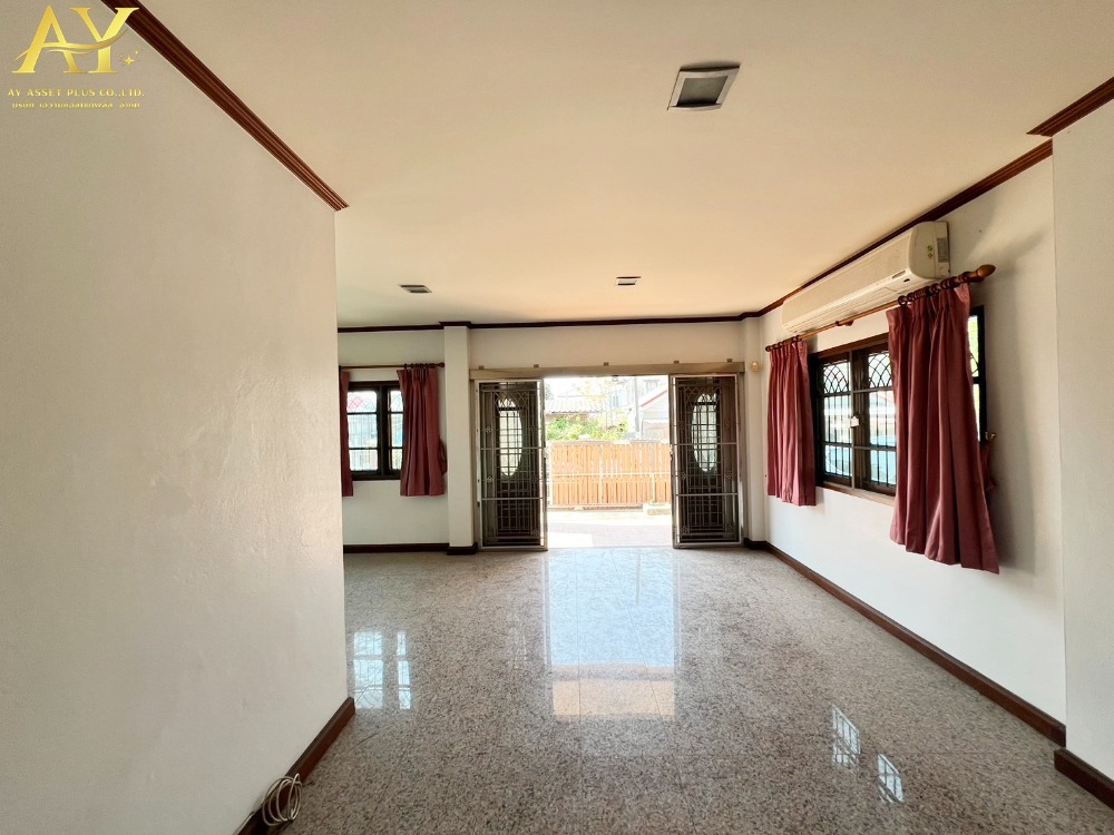 ขายบ้านลาดกระบัง สุวรรณภูมิ : ขายด่วน บ้านเดี่ยว2ชั้น เนื้อที่90ตรว. ซอยทุ่งเศรษฐี 39 รามคำแหง2  แขวงดอกไม้ เขตประเวศ เพียง6.75MB.!!