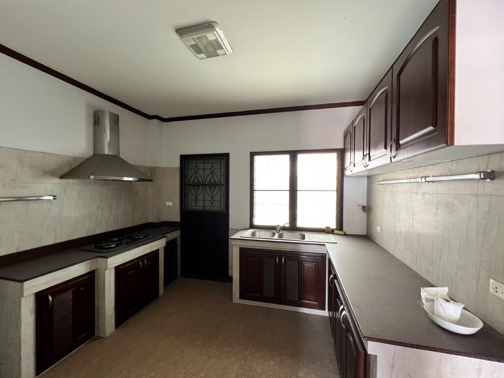 ขายบ้านลาดกระบัง สุวรรณภูมิ : ขายด่วน บ้านเดี่ยว2ชั้น เนื้อที่90ตรว. ซอยทุ่งเศรษฐี 39 รามคำแหง2  แขวงดอกไม้ เขตประเวศ เพียง6.75MB.!!