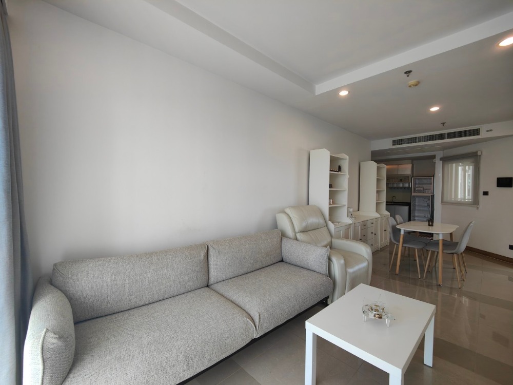 For RentCondoRama9, Petchburi, RCA : For rent Supalai Wellington minimalist spacious two bedroom