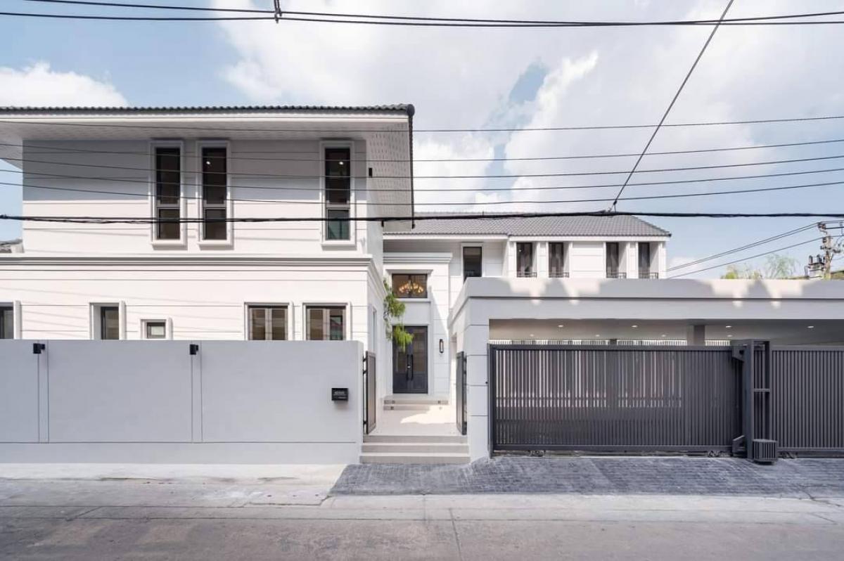 ขายบ้านนวมินทร์ รามอินทรา : ขายบ้าน Pool villa นวมินทร์ 111