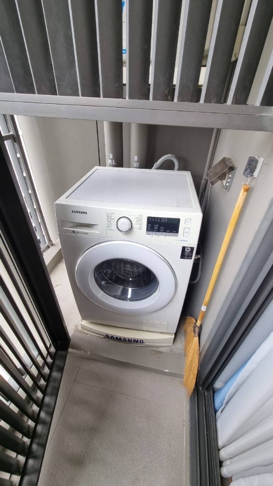 For RentCondoOnnut, Udomsuk : Condo for rent: Whizhdom Essence Sukhumvit 101, fully furnished condo, ready to move in, near Punnawithi BTS station and shopping mall!!