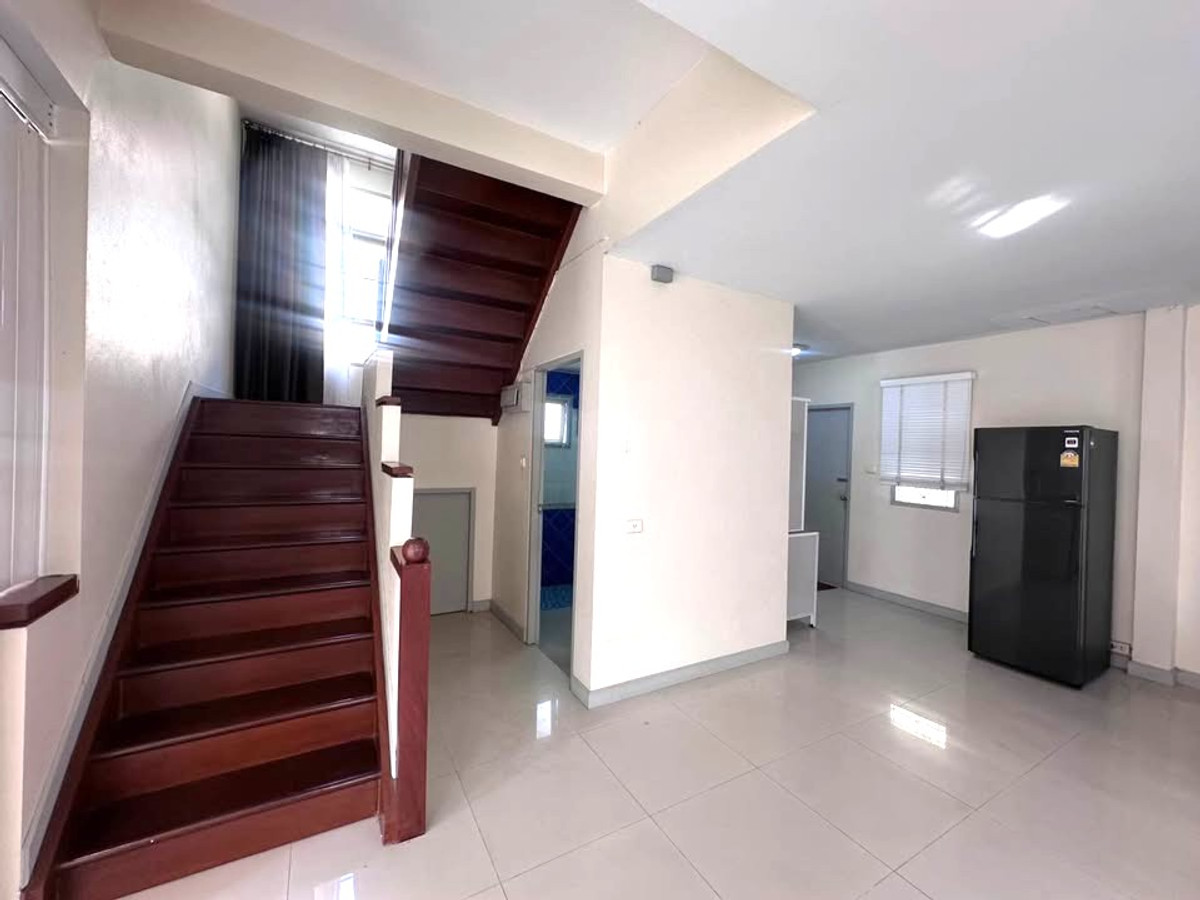 For RentHouseChaengwatana, Muangthong : Chuan Chuen Khaerai