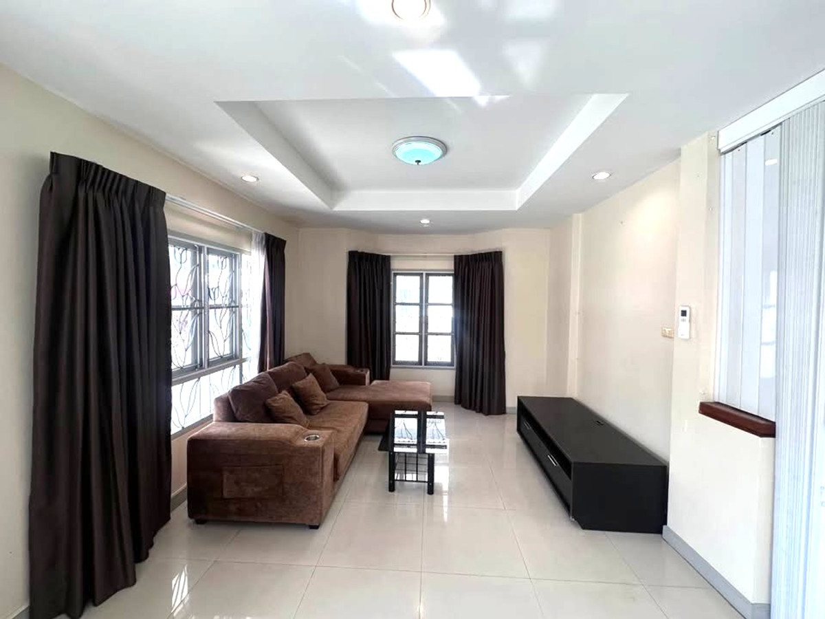 For RentHouseChaengwatana, Muangthong : Chuan Chuen Khaerai