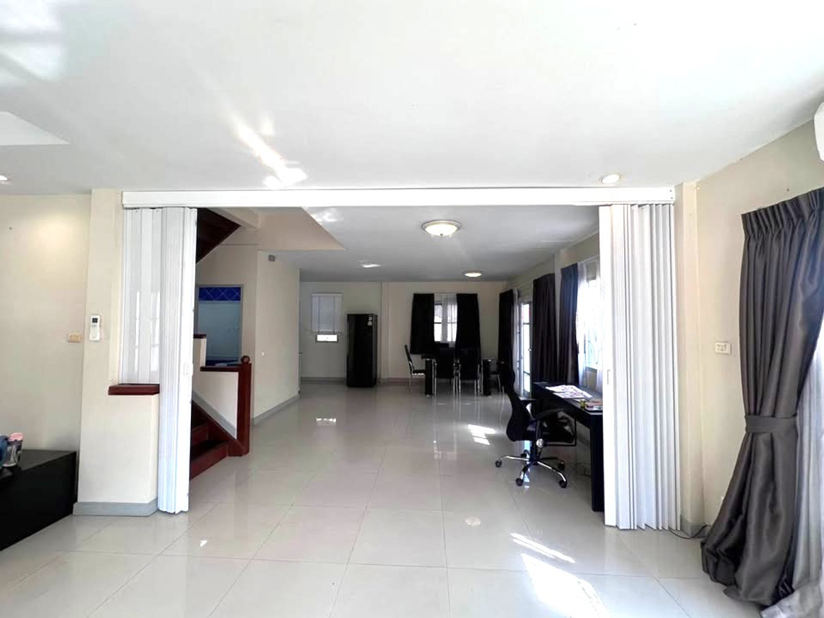 For RentHouseChaengwatana, Muangthong : Chuan Chuen Khaerai