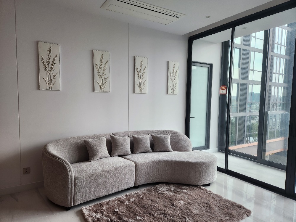 ให้เช่าคอนโดสาทร นราธิวาส : • 𝐑𝐄𝐍𝐓 • 𝐒𝐮𝐩𝐚𝐥𝐚𝐢 𝐈𝐂𝐎𝐍 • 𝟐 𝐁𝐞𝐝 • 𝟗𝟑 𝐒𝐪𝐦. • 𝟏𝟐𝟎,𝟎𝟎𝟎 •  𝐍𝐞𝐰-𝐔𝐧𝐢𝐭  𝐋𝐢𝐧𝐞 𝐈𝐃 : 𝐕𝐚𝐬𝐬𝐢𝐥𝐲