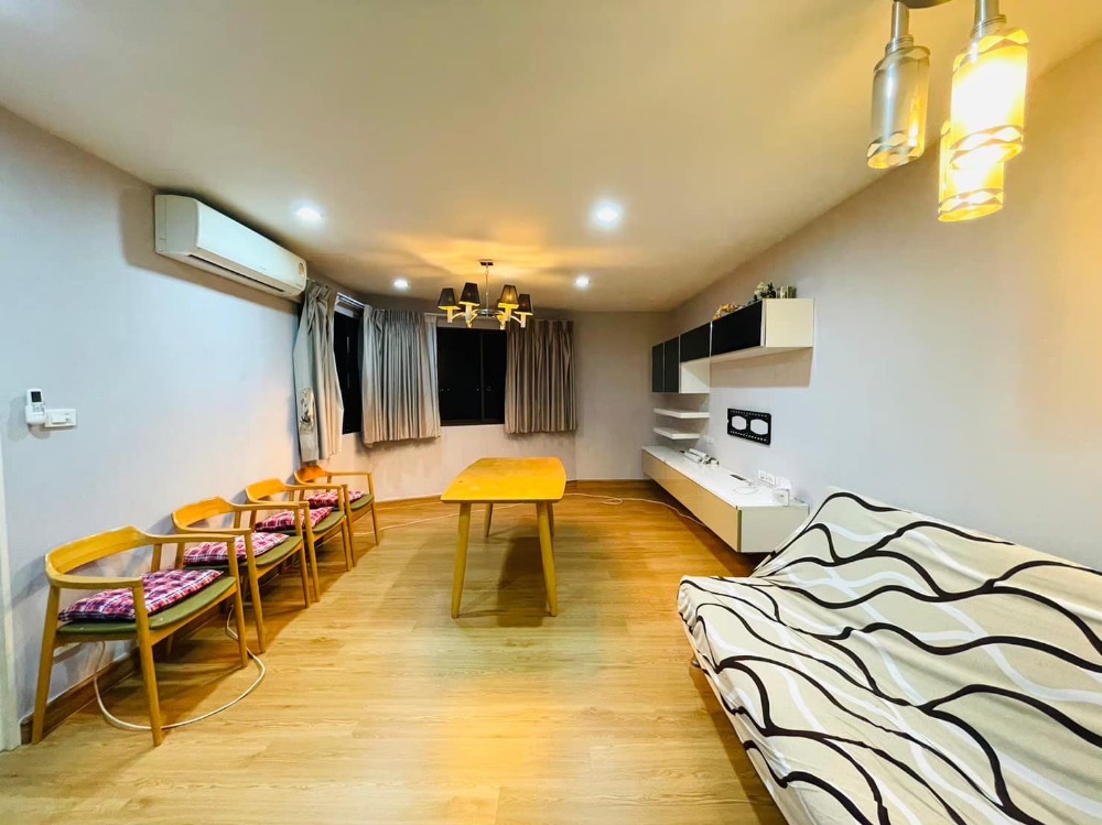 For SaleCondoRatchadapisek, Huaikwang, Suttisan : ✨ Urgent sale! Ratchada Pavilion Condo (Soi Ratchada 30/32) Big room, good location, special price! ✨